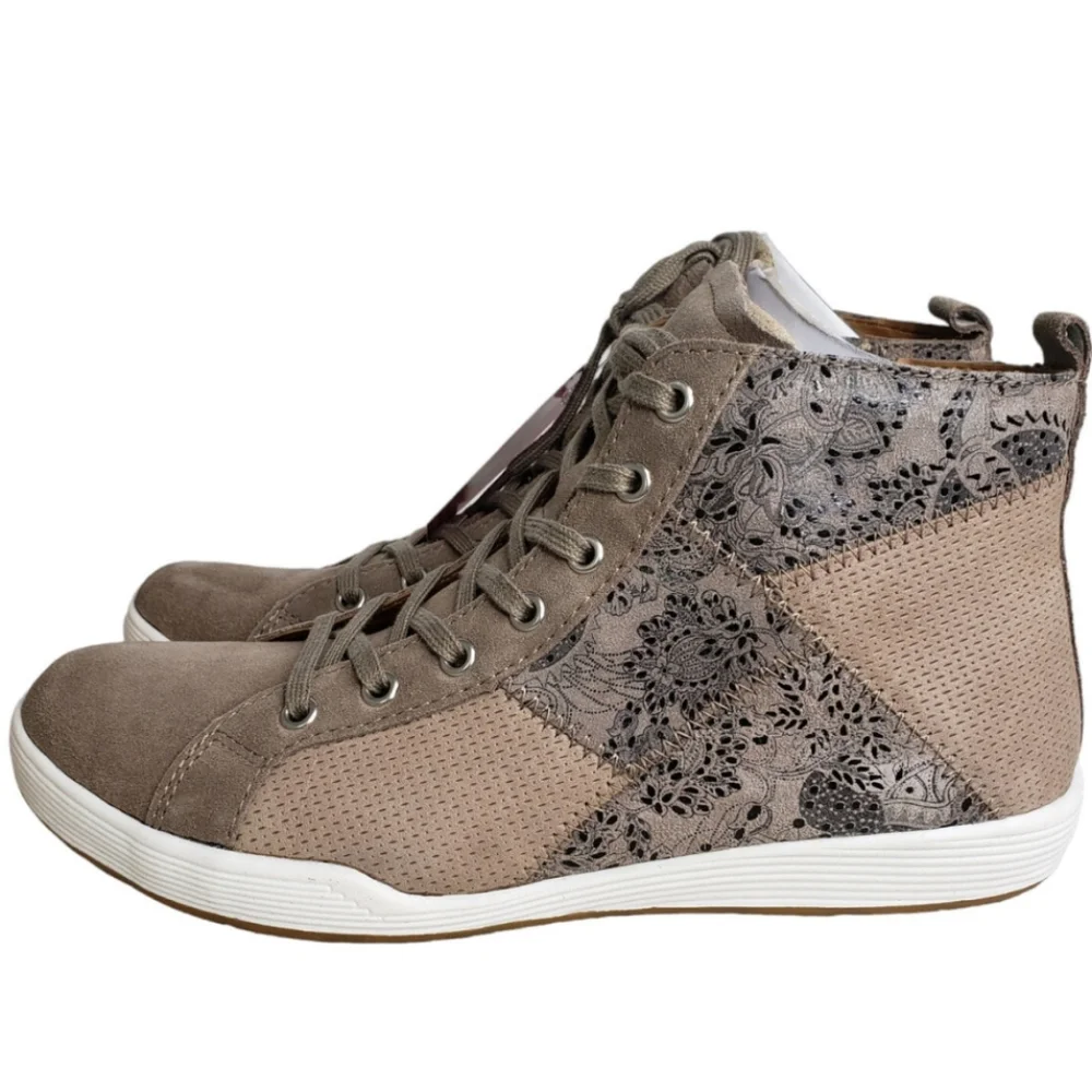 COMFORTIVA 👣Lupine in Tulpe Multi Suede Boot/Sneakers footwear